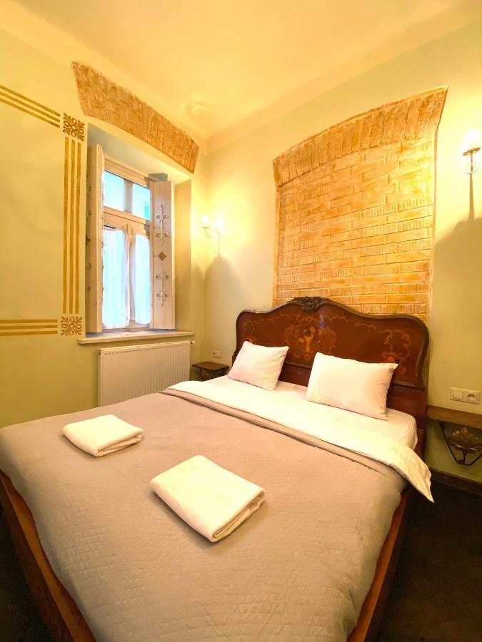 Квартира В Центрі На Вулиці Валова 21 Lviv Buitenkant foto